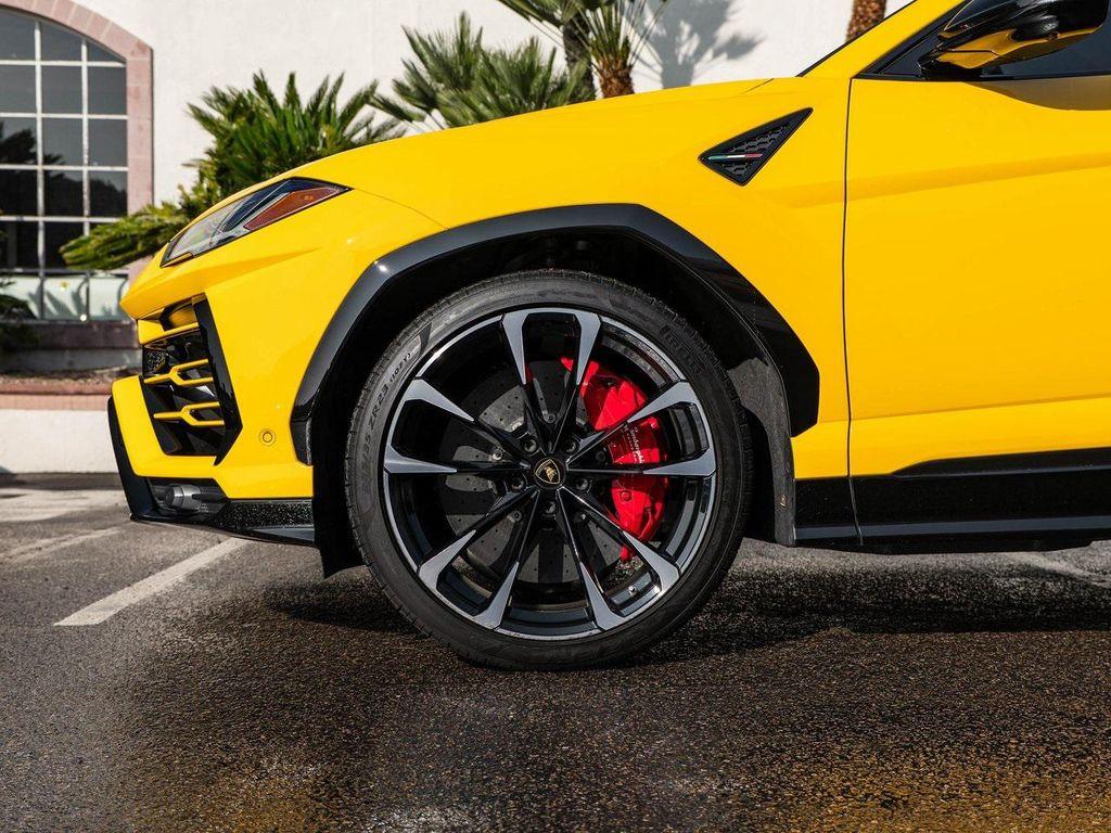 used 2019 Lamborghini Urus car, priced at $199,995