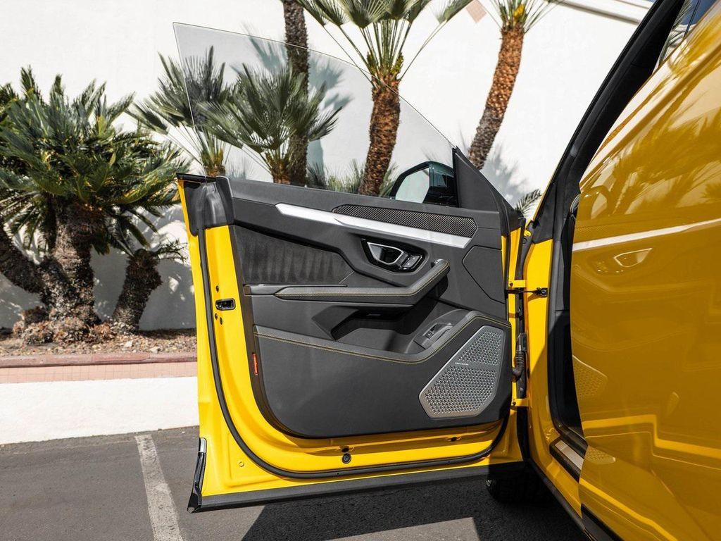 used 2019 Lamborghini Urus car, priced at $199,995