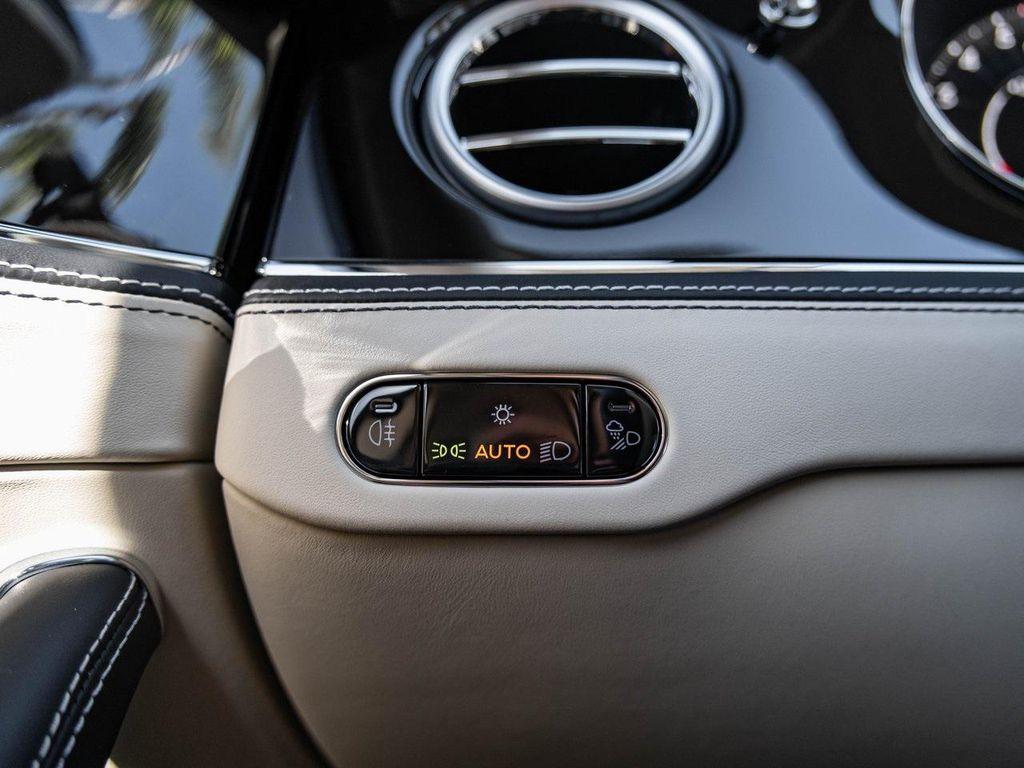 new 2026 Bentley Flying Spur car, priced at $300,775