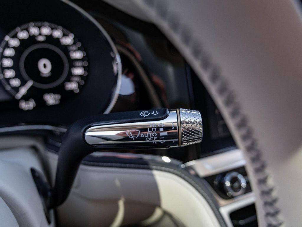 new 2026 Bentley Flying Spur car, priced at $300,775