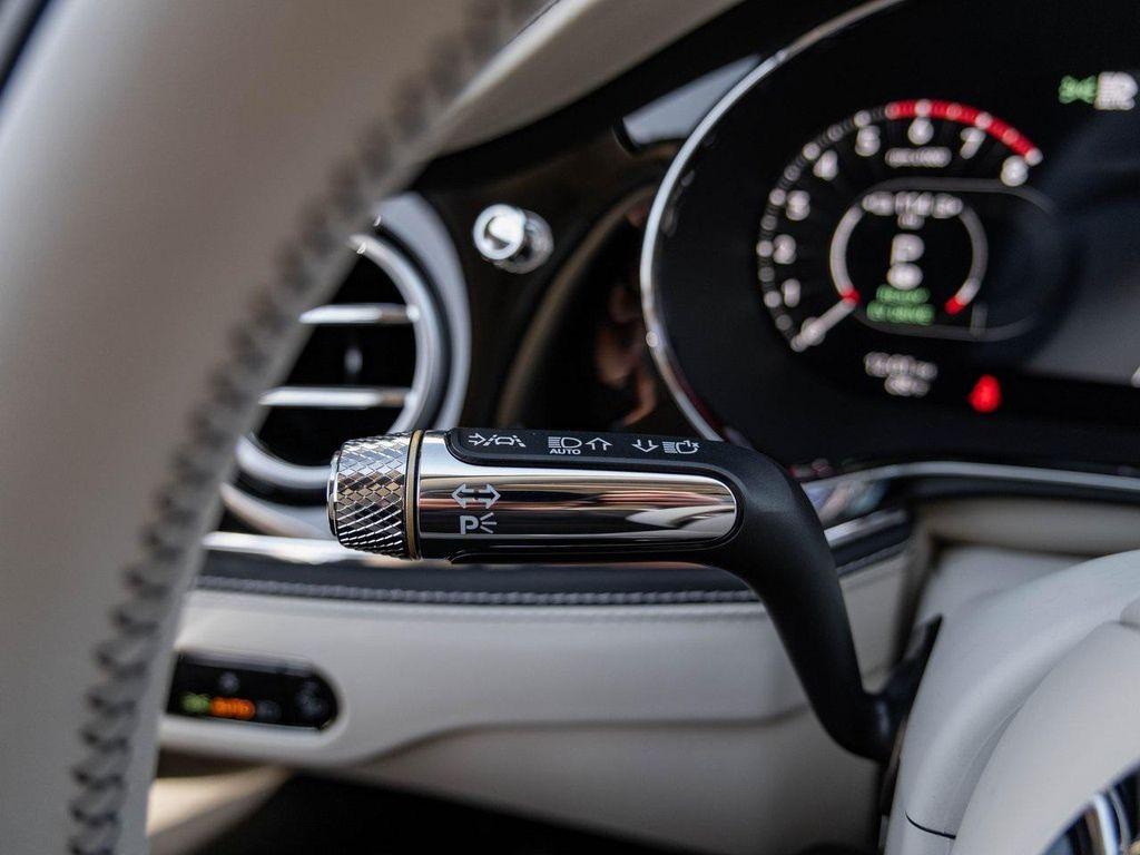 new 2026 Bentley Flying Spur car, priced at $300,775