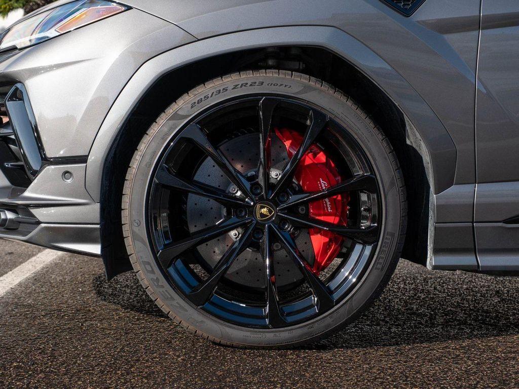used 2024 Lamborghini Urus car, priced at $274,995