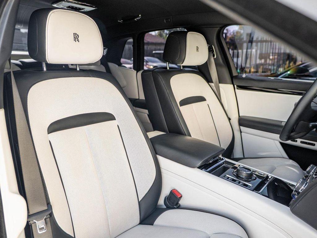 used 2022 Rolls-Royce Ghost car, priced at $269,995