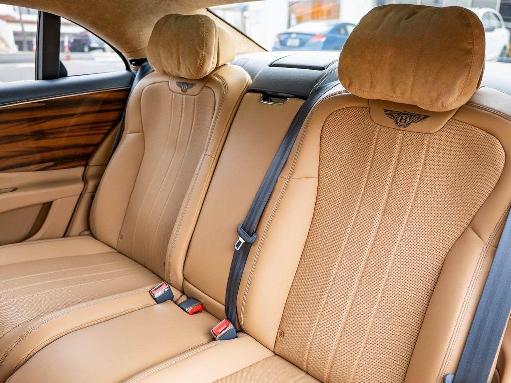 used 2022 Bentley Flying Spur Hybrid car, priced at $152,998