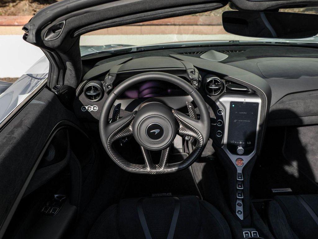 new 2026 McLaren 750S car, priced at $437,600