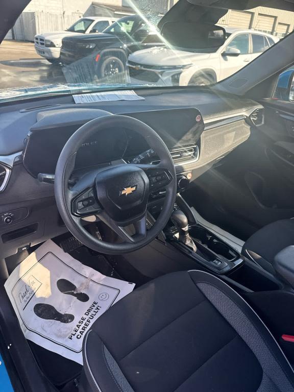 used 2025 Chevrolet TrailBlazer car, priced at $22,785