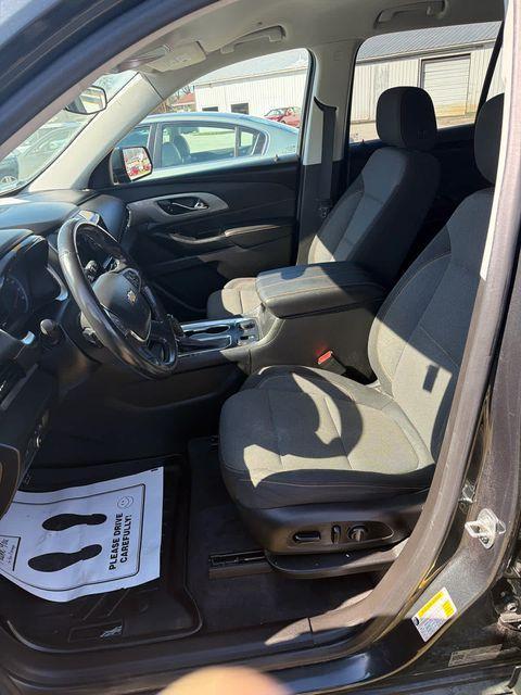 used 2020 Chevrolet Traverse car, priced at $18,835