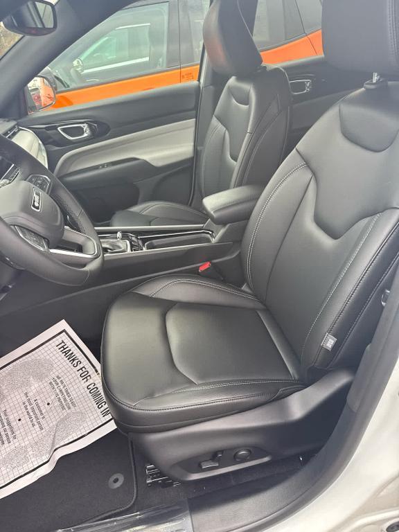 new 2026 Jeep Compass car, priced at $33,344