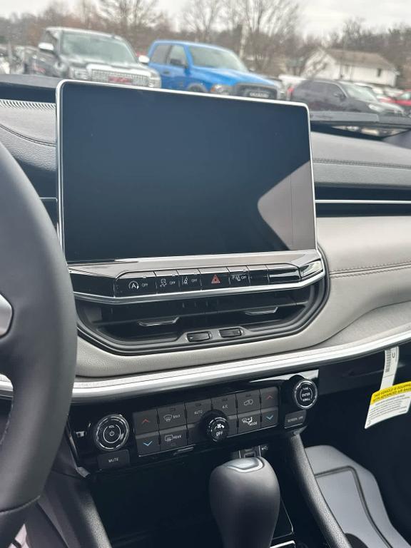 new 2026 Jeep Compass car, priced at $32,996