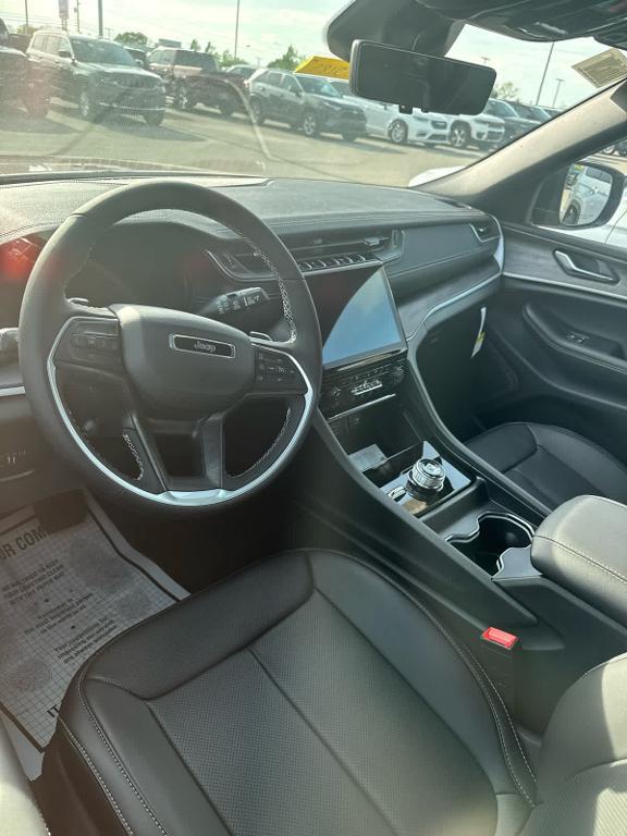 new 2025 Jeep Grand Cherokee L car, priced at $45,488