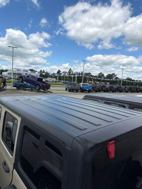 used 2022 Jeep Wrangler Unlimited car, priced at $41,996