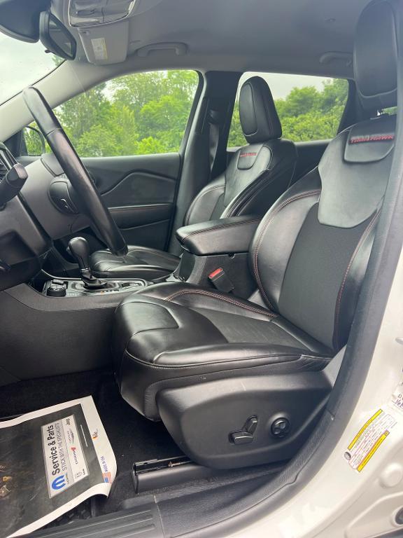 used 2021 Jeep Cherokee car, priced at $20,998