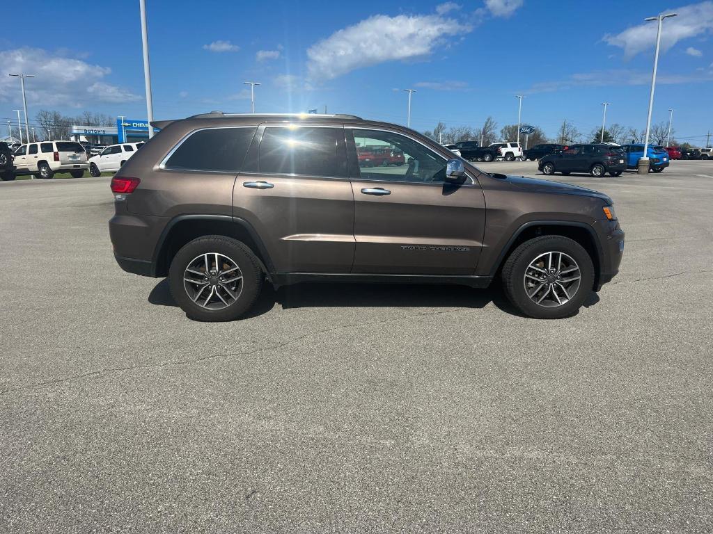 used 2021 Jeep Grand Cherokee car, priced at $23,884