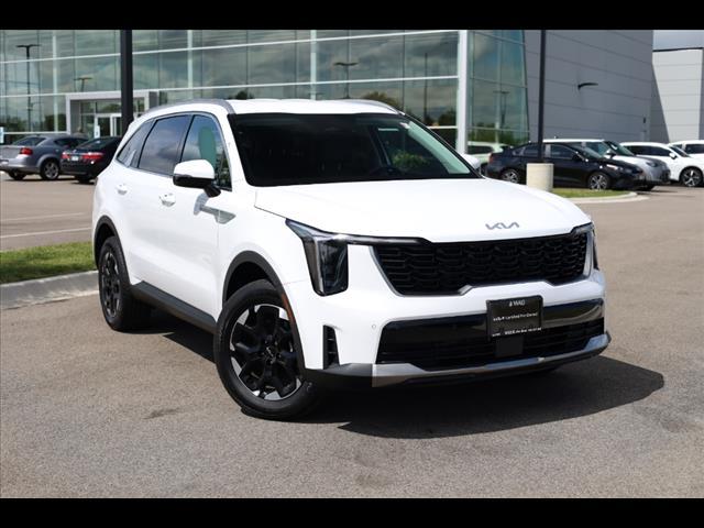 used 2025 Kia Sorento car, priced at $38,760