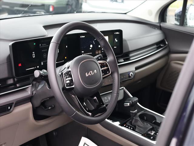 used 2025 Kia Carnival car, priced at $39,923