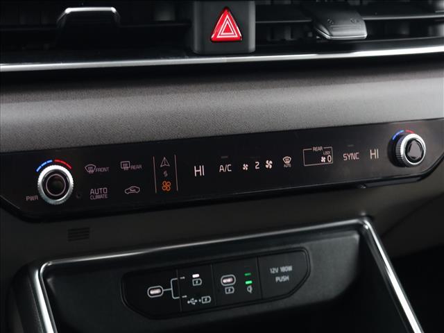 used 2025 Kia Carnival car, priced at $39,923