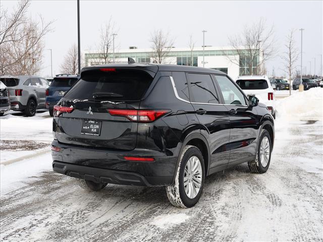 used 2024 Mitsubishi Outlander car, priced at $21,923