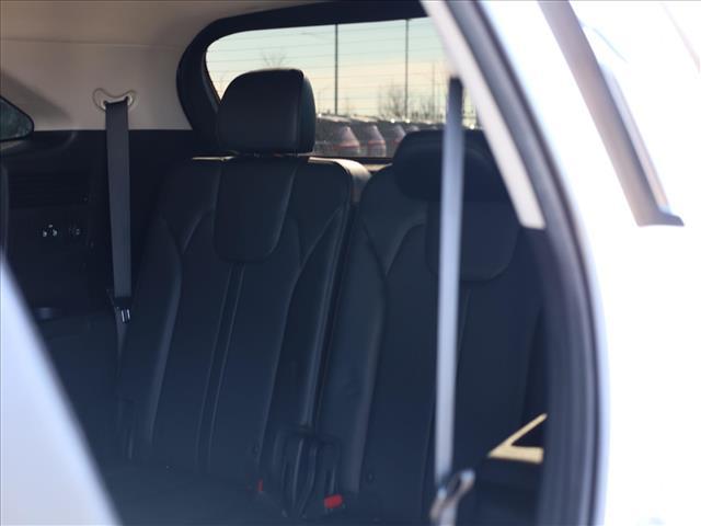 used 2021 Kia Sorento car, priced at $22,923