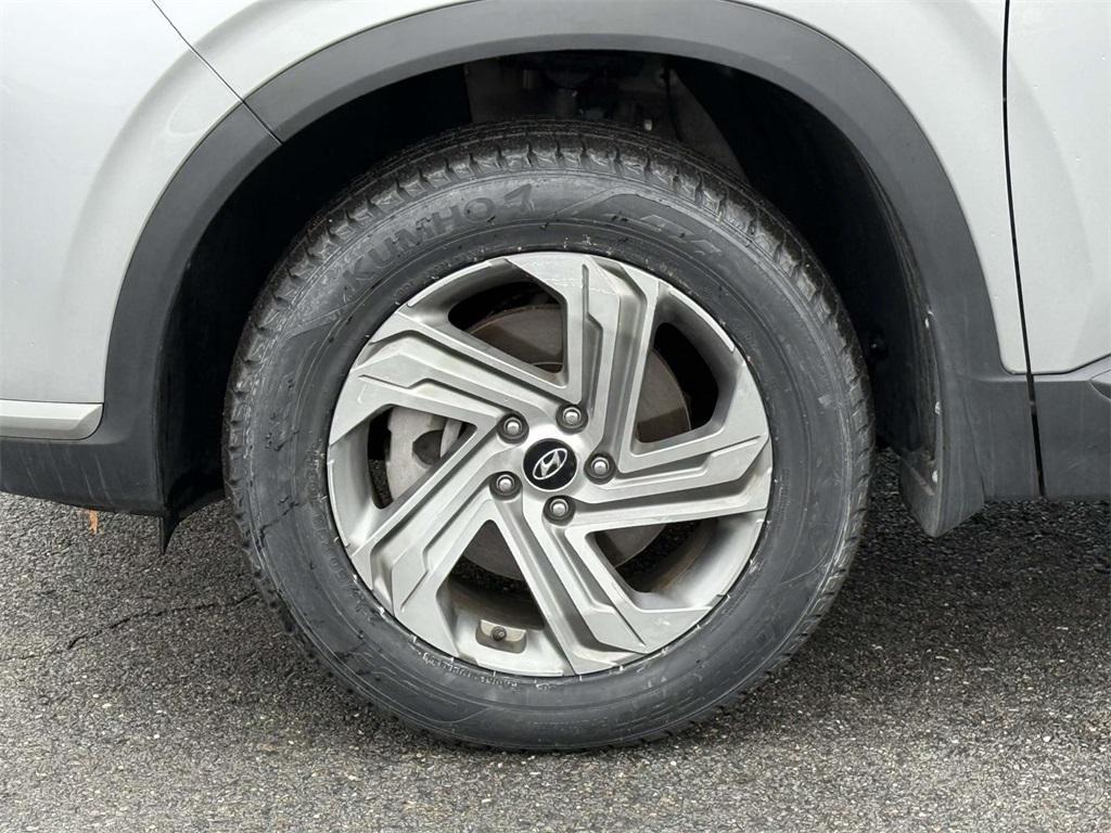 used 2023 Hyundai Santa Fe car, priced at $22,777