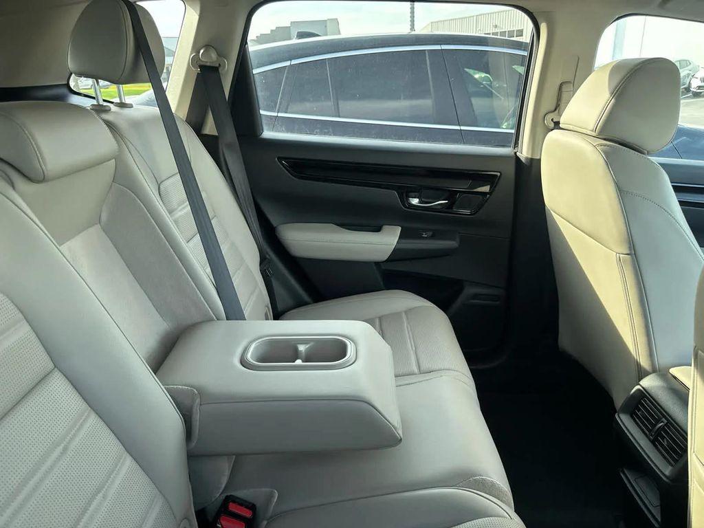 used 2023 Honda CR-V car, priced at $32,799