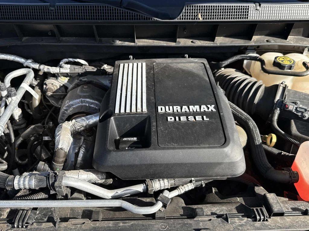 used 2021 Chevrolet Silverado 1500 car, priced at $34,000