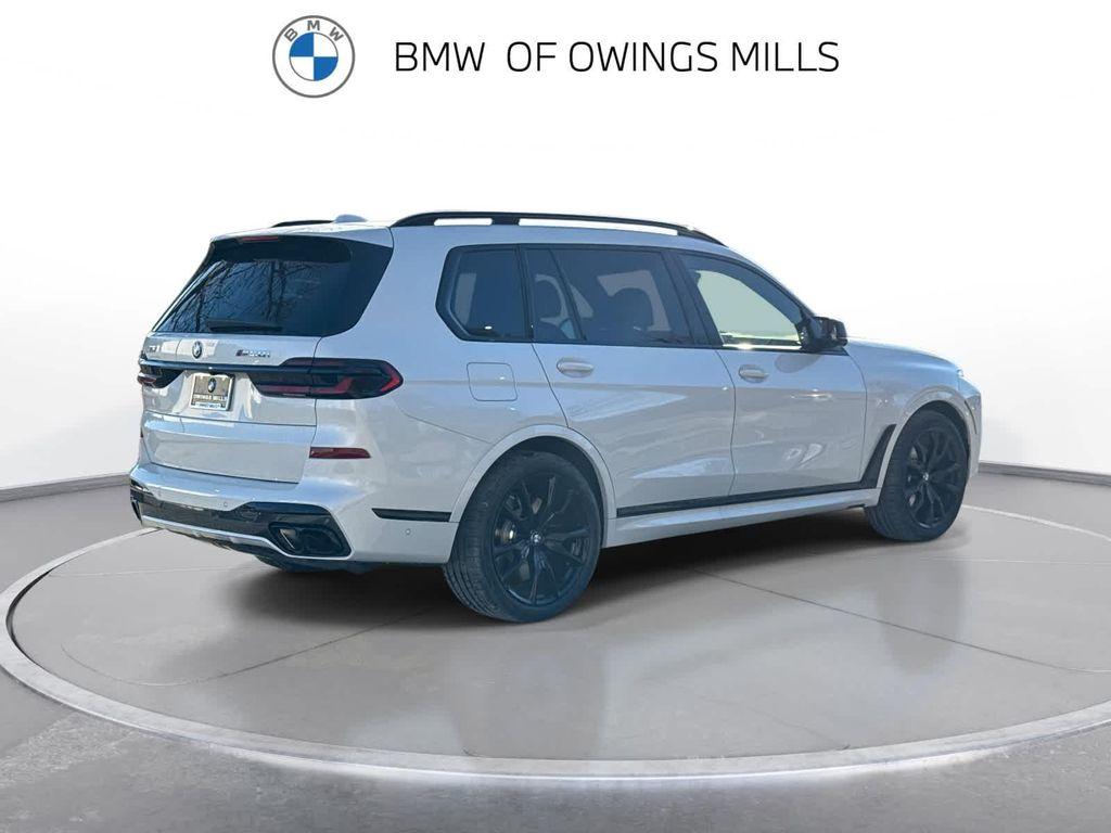 new 2026 BMW X7 car, priced at $127,400