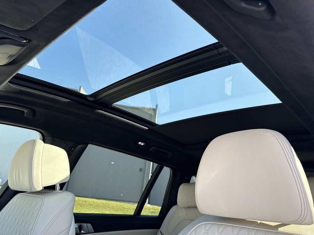 used 2022 BMW X7 car, priced at $44,000