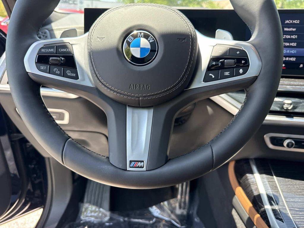 new 2026 BMW X7 car, priced at $102,598