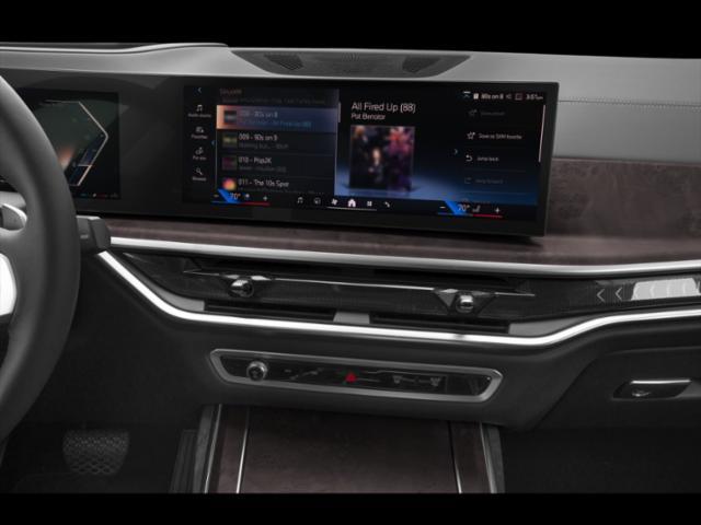 new 2026 BMW X7 car, priced at $101,799