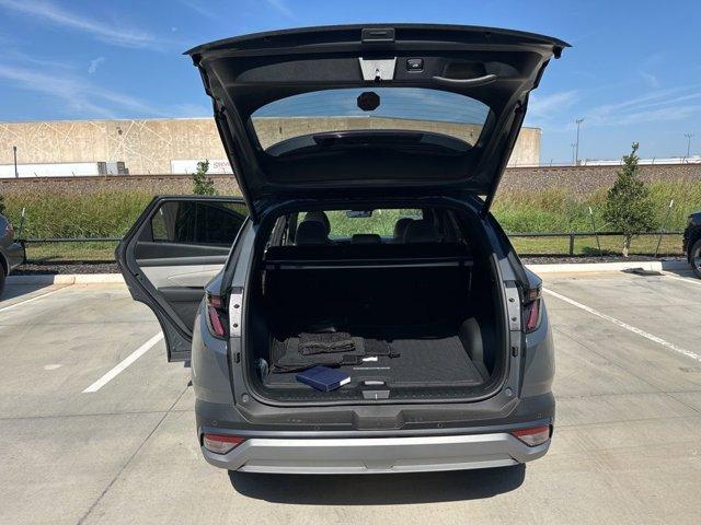 new 2026 Hyundai Tucson car, priced at $33,935