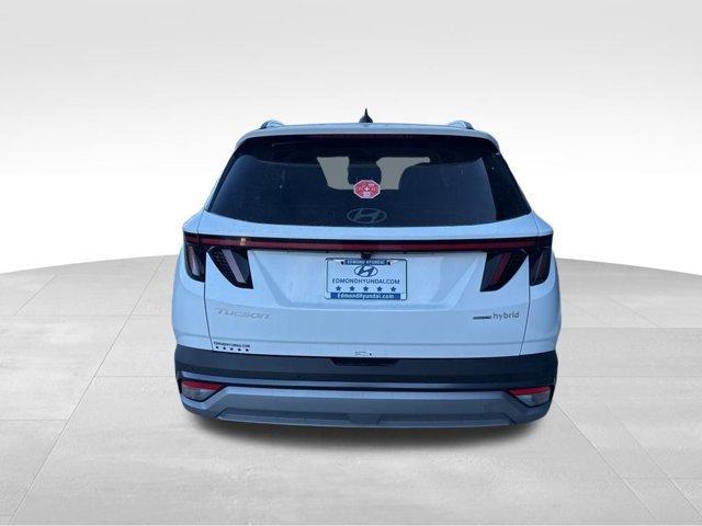 new 2026 Hyundai TUCSON Hybrid car, priced at $36,673