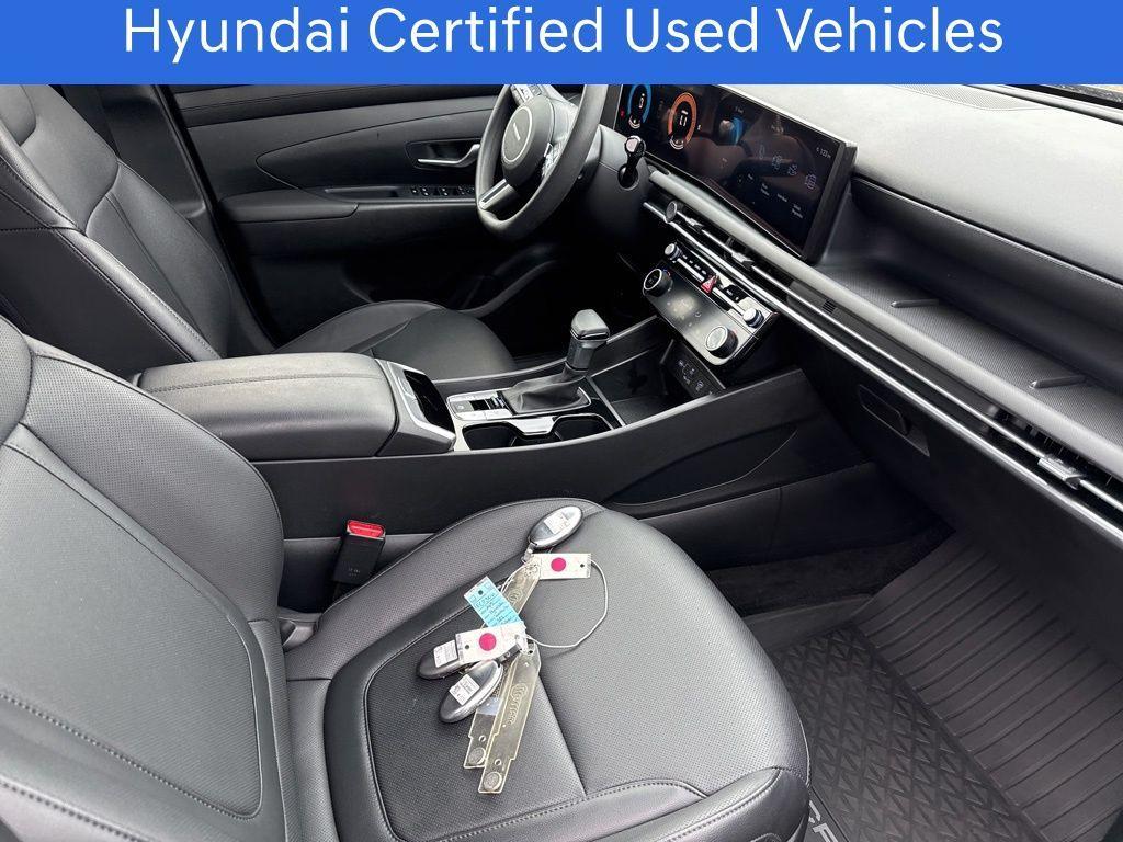 used 2025 Hyundai SANTA CRUZ car, priced at $26,998