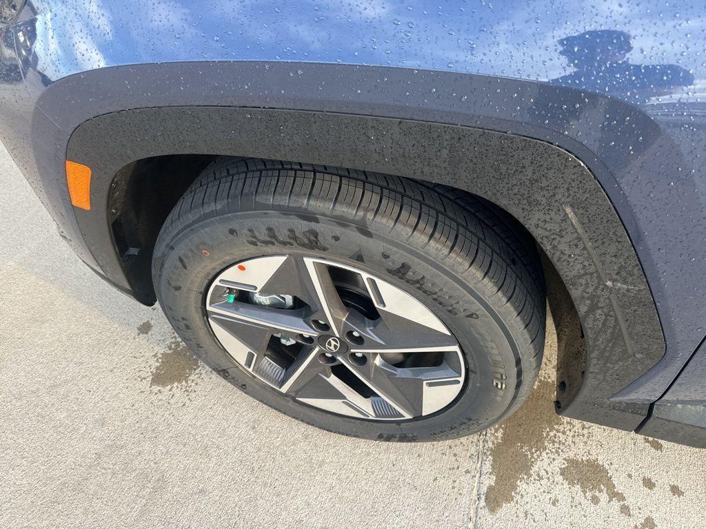 new 2026 Hyundai Tucson car, priced at $21,764