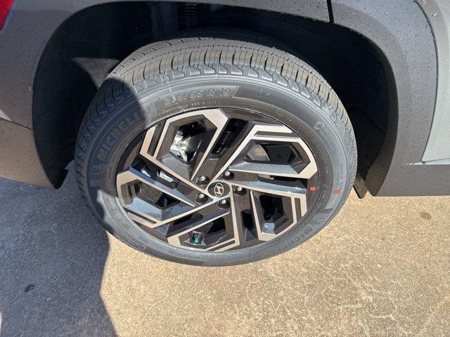 new 2026 Hyundai Tucson car, priced at $33,633