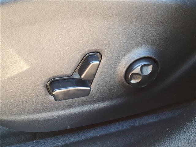 used 2020 Jeep Cherokee car, priced at $19,587