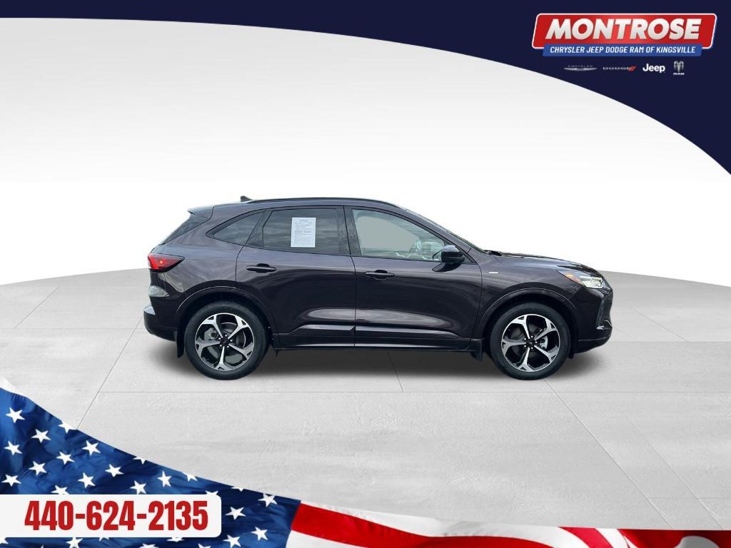 used 2023 Ford Escape car, priced at $25,099