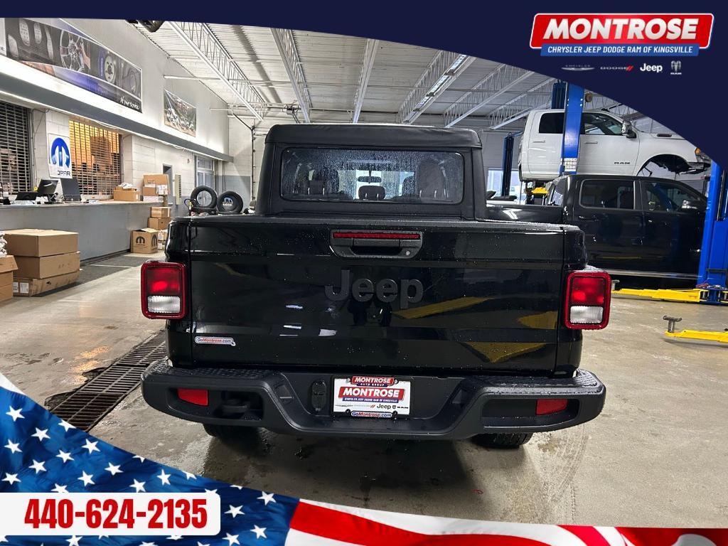 new 2026 Jeep Gladiator car, priced at $38,532