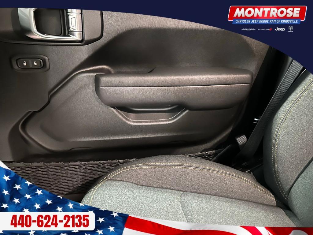 new 2026 Jeep Gladiator car, priced at $38,532