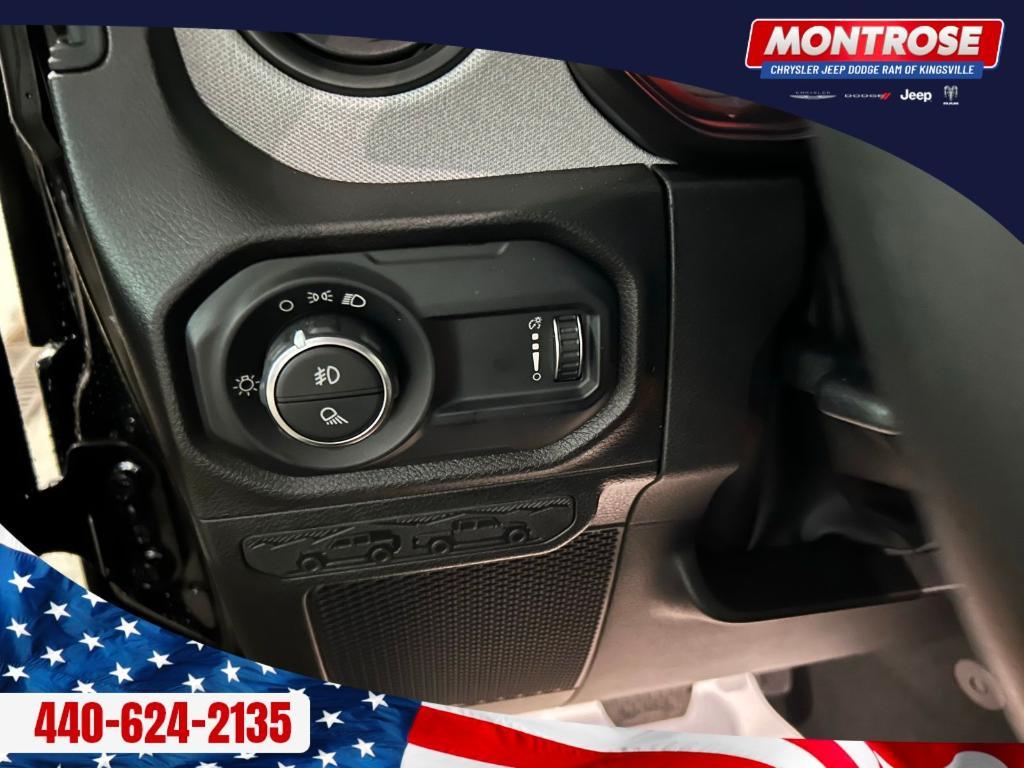 new 2026 Jeep Gladiator car, priced at $38,532