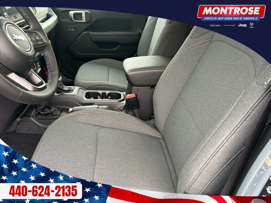 new 2026 Jeep Gladiator car, priced at $44,092