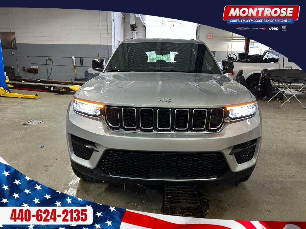 new 2025 Jeep Grand Cherokee car, priced at $39,393