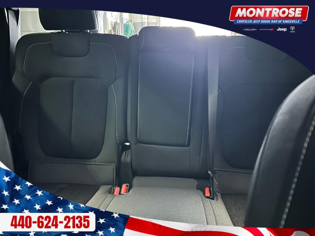 new 2025 Jeep Grand Cherokee car, priced at $39,393