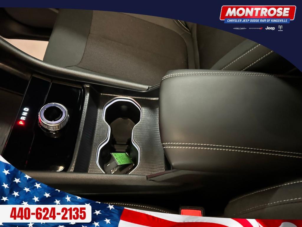 new 2025 Jeep Grand Cherokee car, priced at $39,393