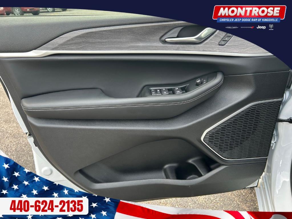 new 2025 Jeep Grand Cherokee 4xe car, priced at $54,123