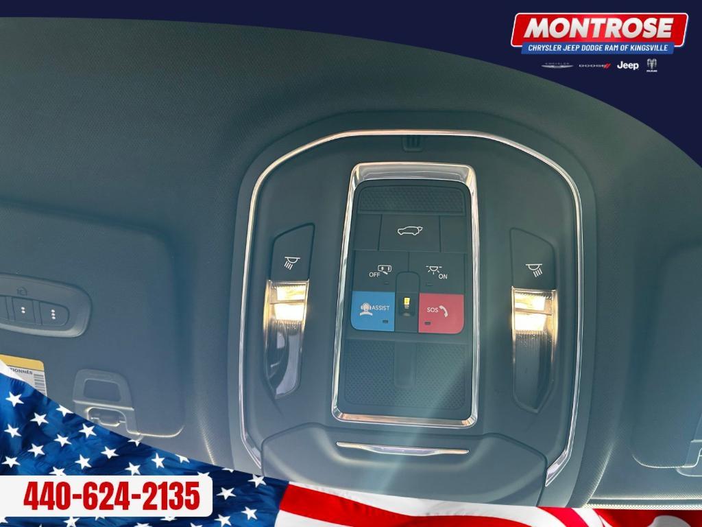 new 2025 Jeep Grand Cherokee car, priced at $39,998