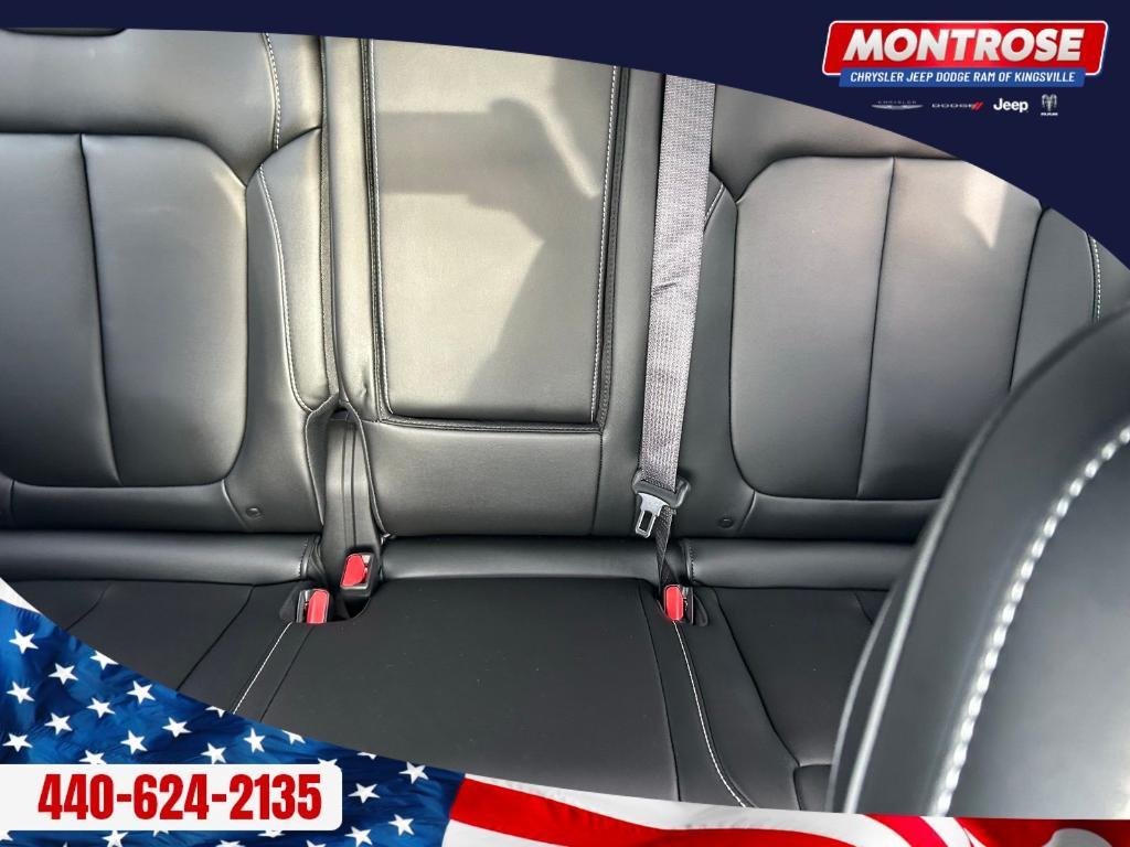 new 2025 Jeep Grand Cherokee car, priced at $39,998