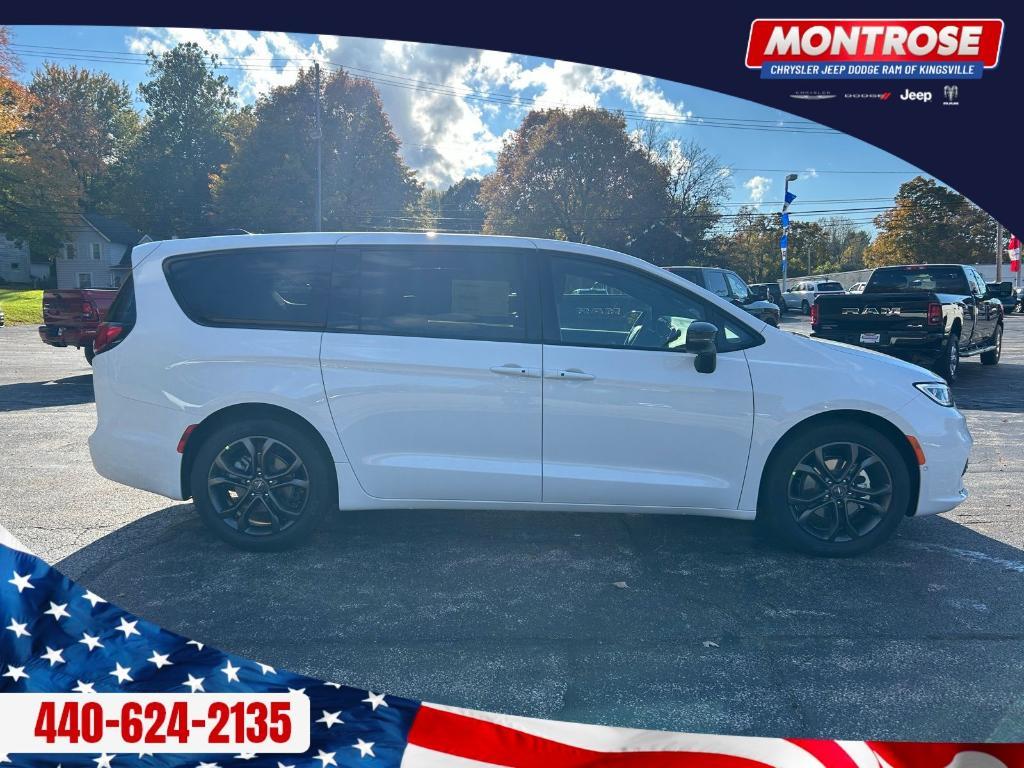 new 2026 Chrysler Pacifica car, priced at $41,119