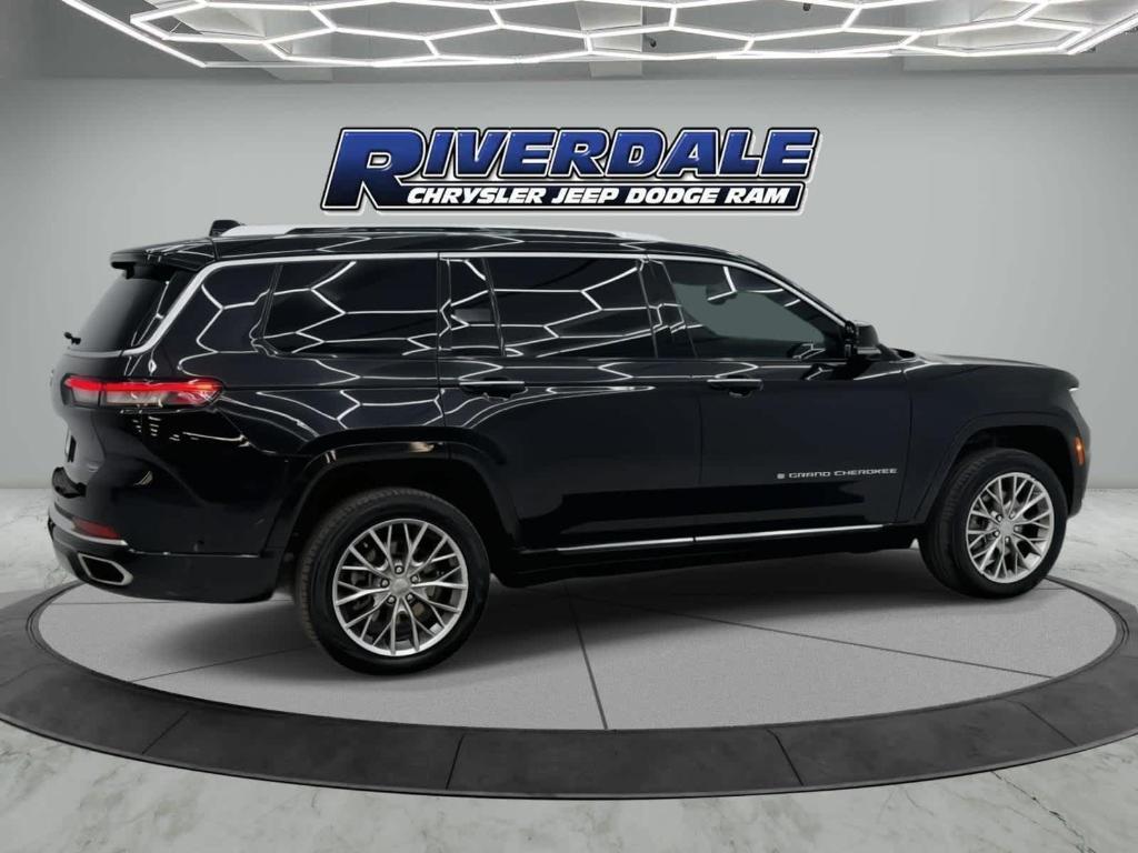 used 2021 Jeep Grand Cherokee L car, priced at $30,500