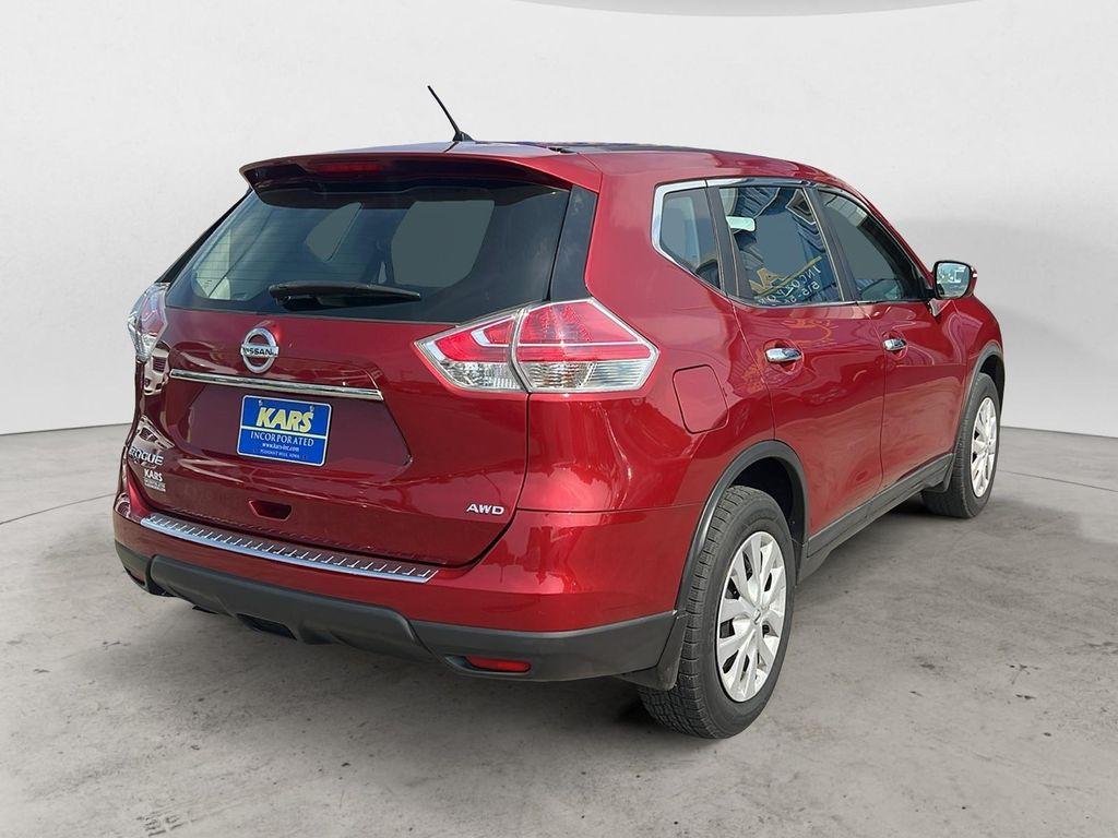 used 2015 Nissan Rogue car, priced at $10,995