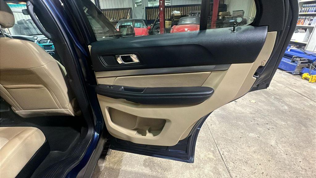 used 2016 Ford Explorer car